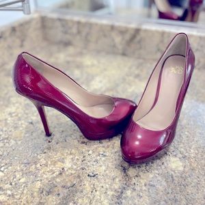 Gorgeous red patent leather Joan & David heels ❤️
